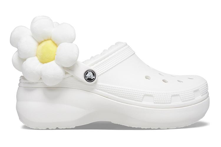 Шлепанцы женские Crocs Classic Flower белые, 38-39 EU