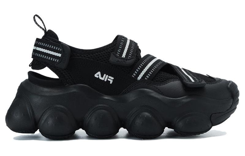 Кроссовки женские FILA Fragola Tracer Shoes черные, 38 EU