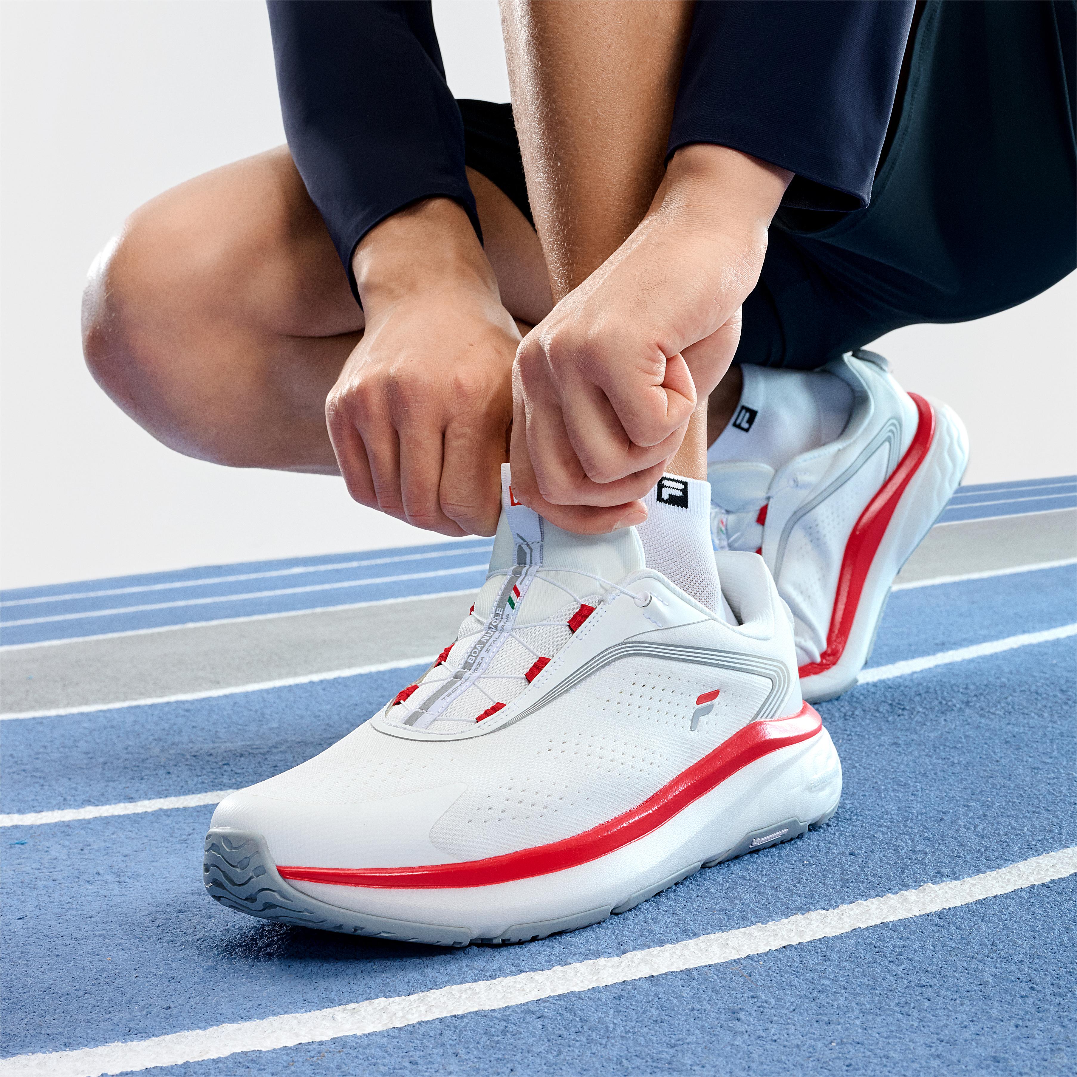 Кроссовки мужские FILA Boa Nuvole 2 белые, 40 EU