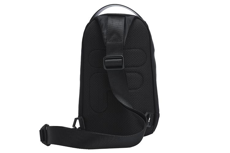 Сумка унисекс FILA Athletics Fabric Sling Bag черная