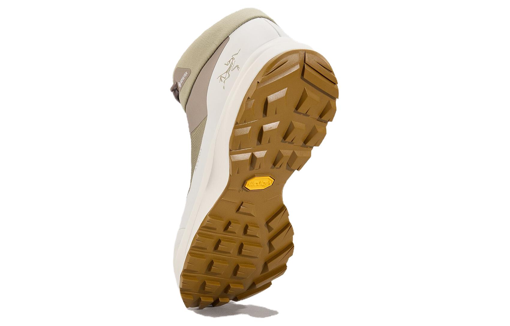 Спортивные ботинки унисекс Arcteryx Aerios водонепроницаемые серо-белые, 44 EU