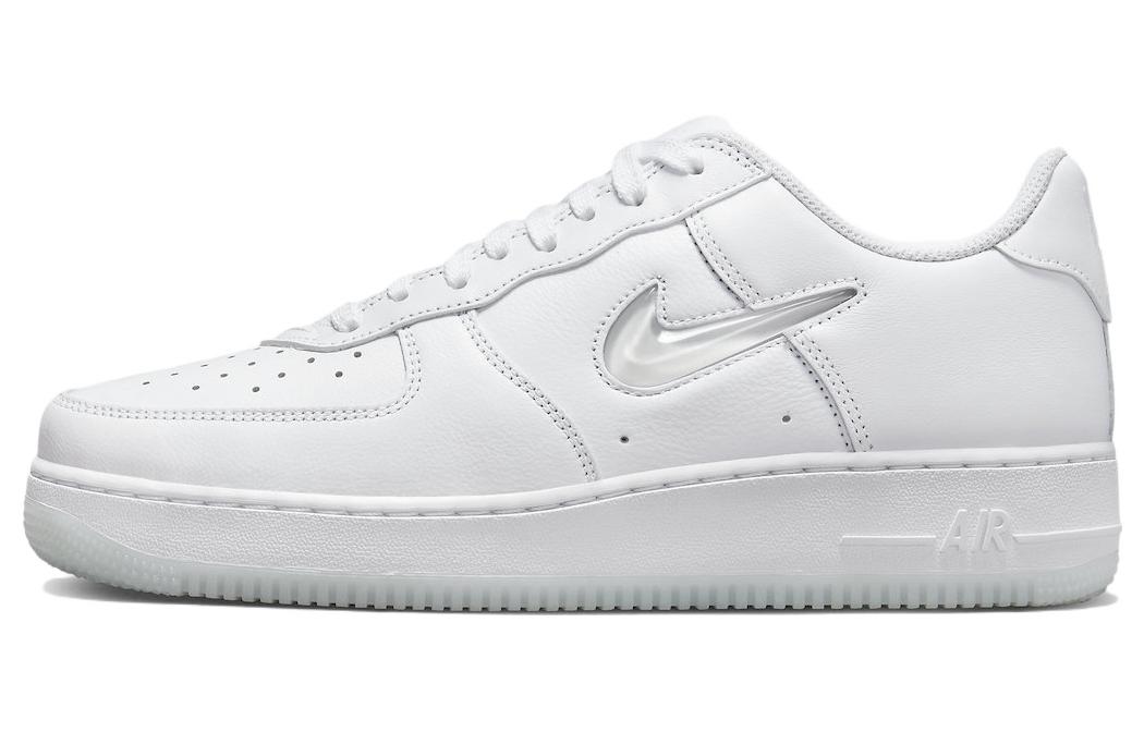 Кеды мужские Nike Air Force 1 Low 07 Retro белые