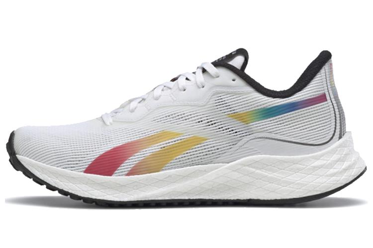 Беговые кроссовки женские Reebok Floatride Energy 3 белые-черные