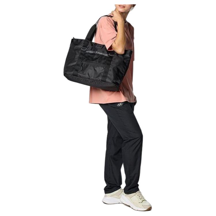 Сумка женская Under Armour 1381907-001 черная, Regular