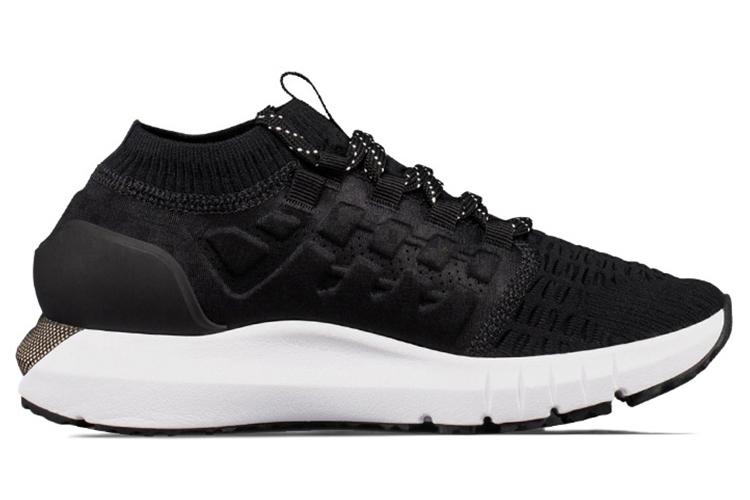 Беговые кроссовки женские Under Armour Hovr Phantom Ct черные, 36 EU