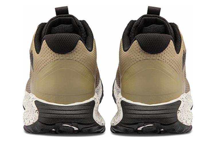 Спортивные ботинки мужские THE NORTH FACE Shock Absorbers хаки, 42 EU