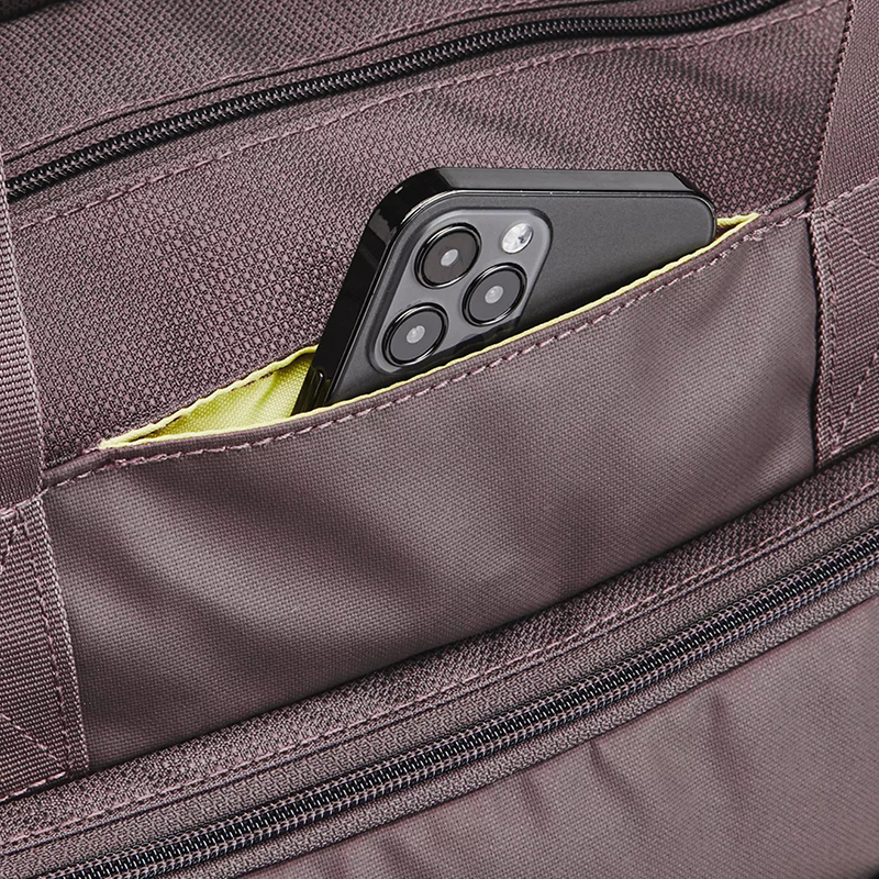 Сумка унисекс Under Armour 1378419-057 серого цвета