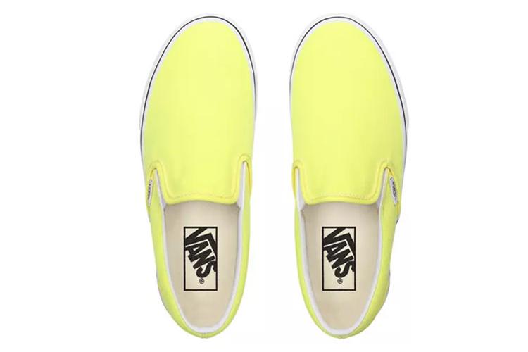 Слипоны унисекс Vans Neon Classic Slip On лимонные, 36.5 EU