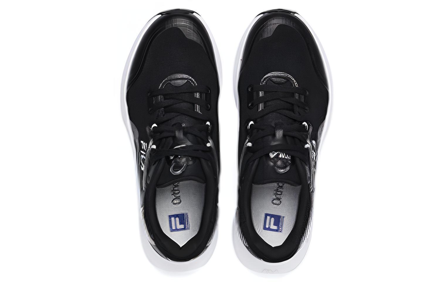 Кроссовки женские FILA Xft черные, белые, 38 EU