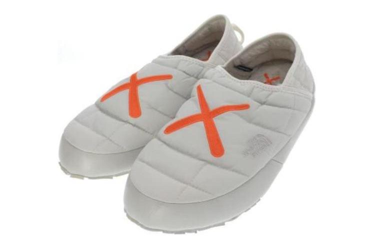 Кроссовки мужские THE NORTH FACE ThermoBall Traction Mule VS KAWS, 42 EU