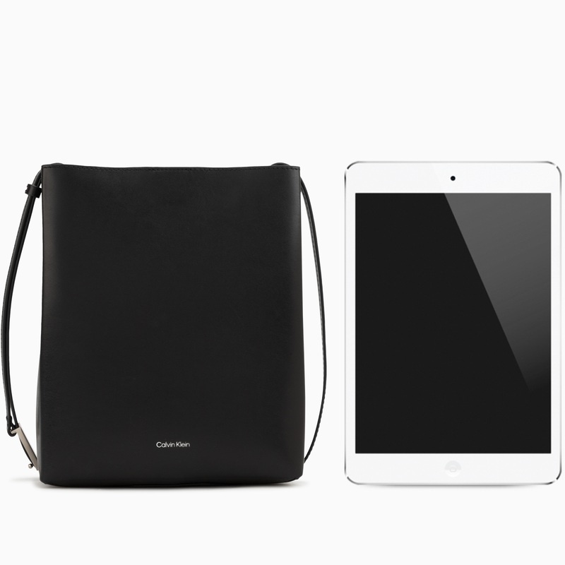 Сумка женская CALVIN KLEIN Shopping Paper Bag Space Black, One Size EU