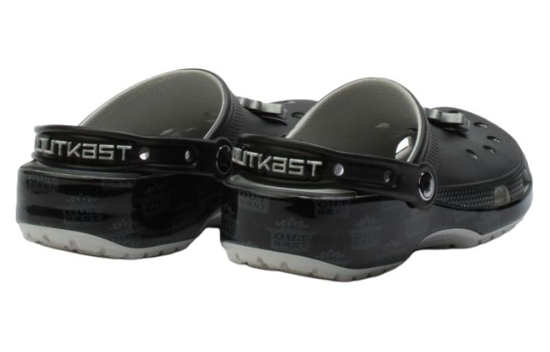 Шлепанцы унисекс Crocs Classic Clog OutKast черные, 38-39 EU