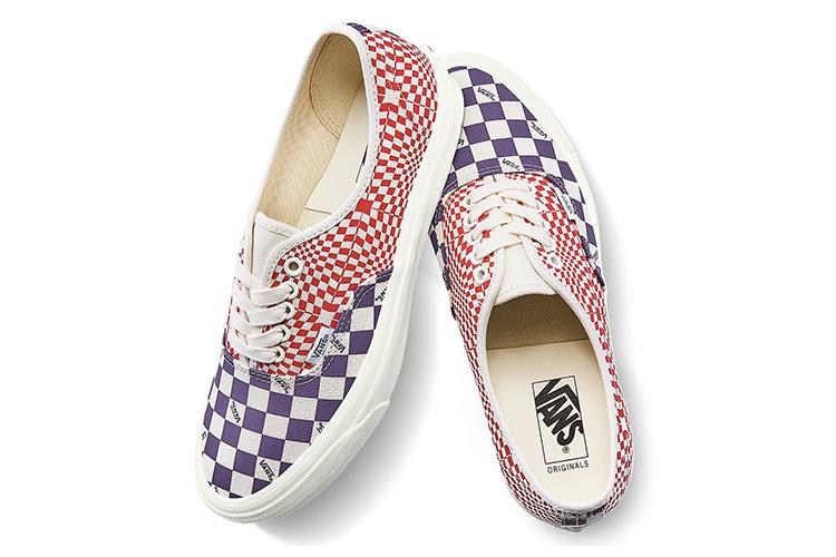 Кеды унисекс Vans Authentic Logo Check violet indigo racing red, 35 EU