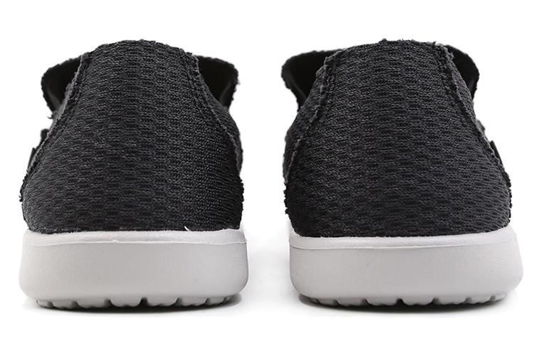 Слипоны мужские Crocs Santa Cruz Hc Slip On серые, 45-46 EU