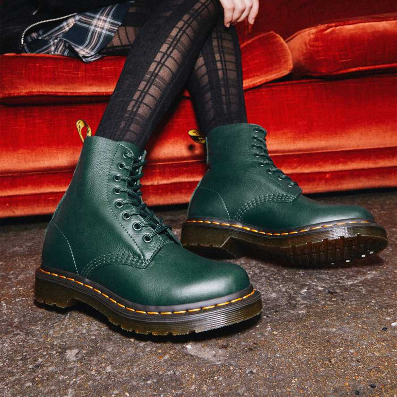 Ботинки женские Dr. Martens 1460 Pascal Virginia водонепроницаемые, зеленые, 36 EU