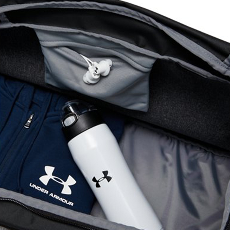 Спортивная сумка мужская Under Armour 1342657-040, серого цвета, размер Regular