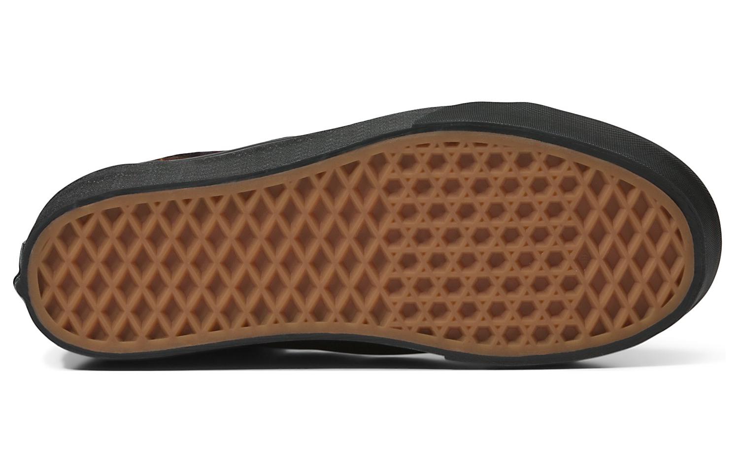 Кроссовки унисекс Vans Old Skool Stackform красные, черные, 36.5 EU