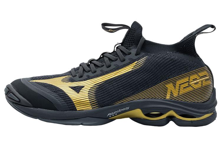 Кроссовки мужские Mizuno Wave Lightning Neo 2 золотые, 46.5 EU