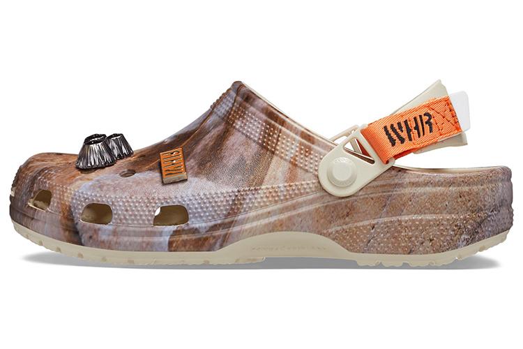 Шлепанцы унисекс Crocs 208551-267 коричневые-бежевые, 39-40 EU