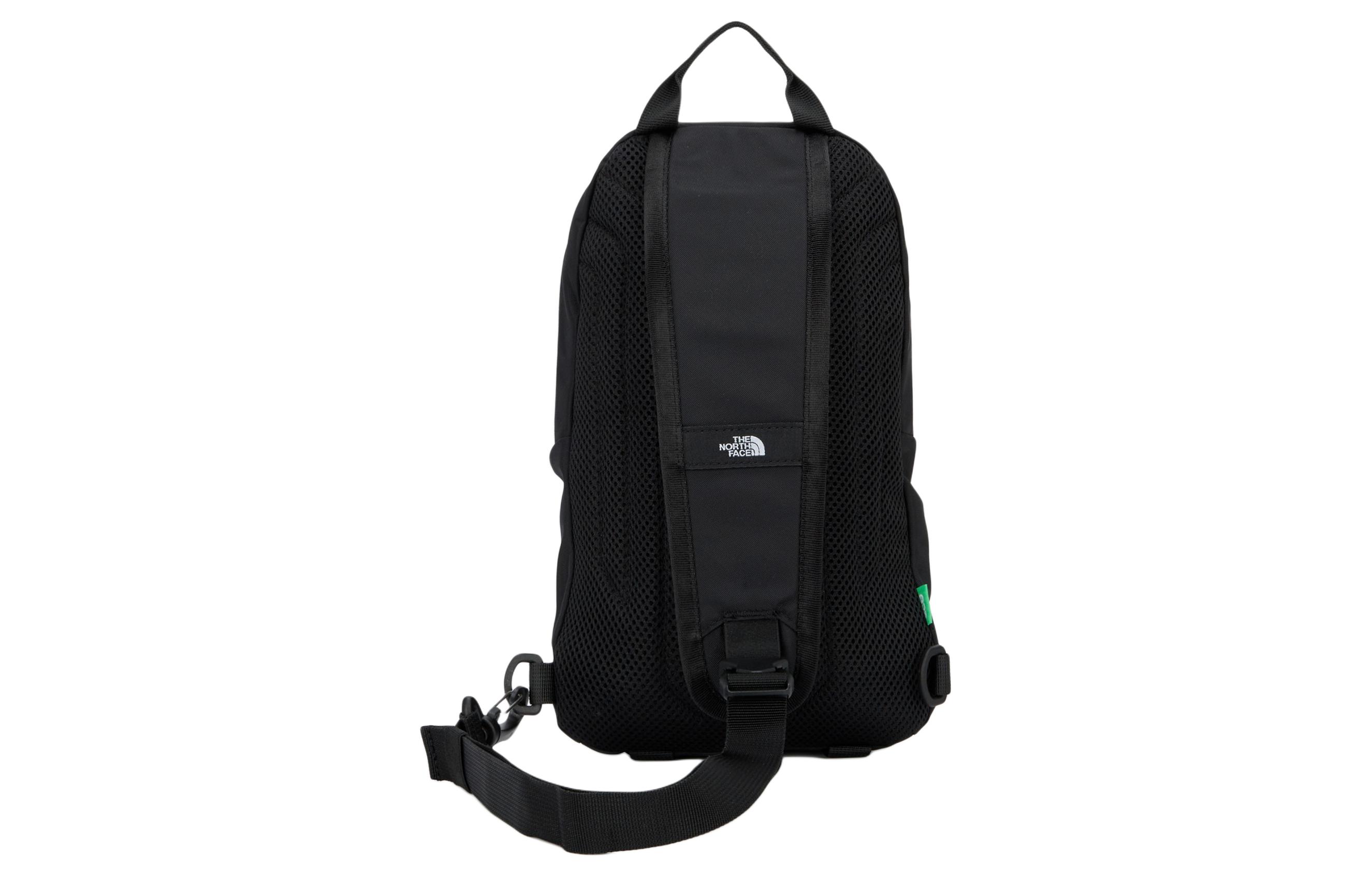 Слинг-сумка унисекс THE NORTH FACE NN2PQ11A черная