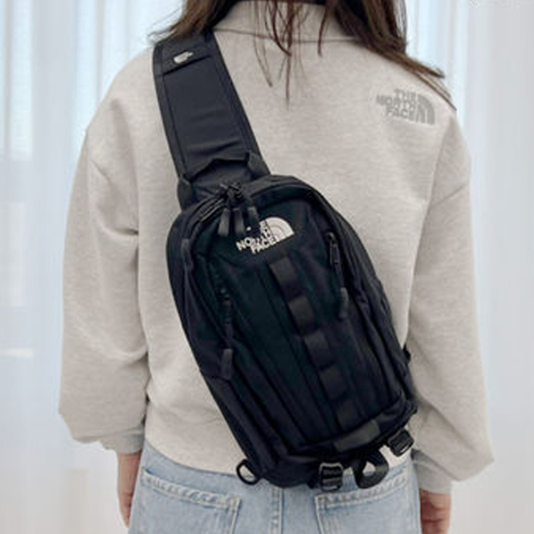 Слинг-сумка унисекс THE NORTH FACE NN2PQ11A черная