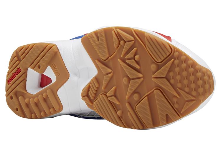 Кроссовки унисекс Reebok Interval 96, radiant red blue, 34.5 EU