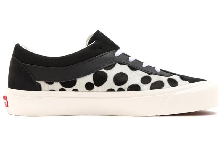 Кеды унисекс Vans Dalmatian Bold Ni Low Top черные/белые, 38 EU