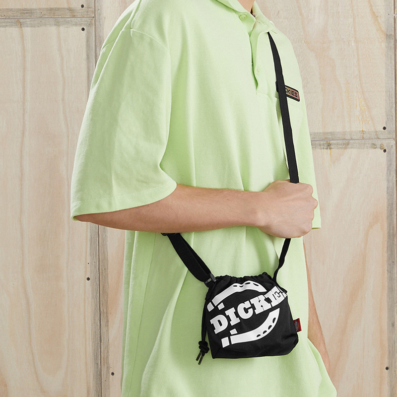 Сумка унисекс Dickies DK010522 черная, One Size EU