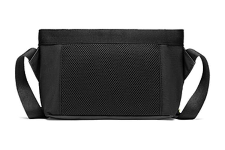 Сумка мужская LACOSTE NH4035OU-K68 черная, Medium EU