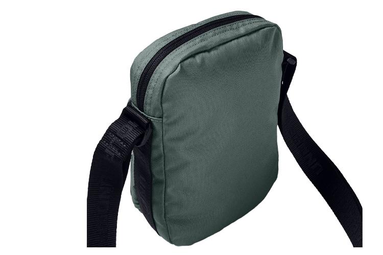 Сумка унисекс Under Armour 1327794-424, mural green