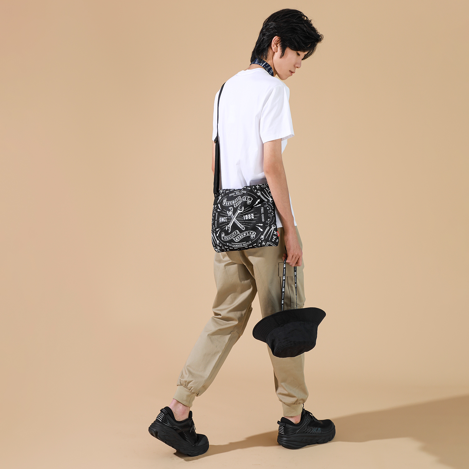 Сумка унисекс Dickies DK009683BLK1 черная