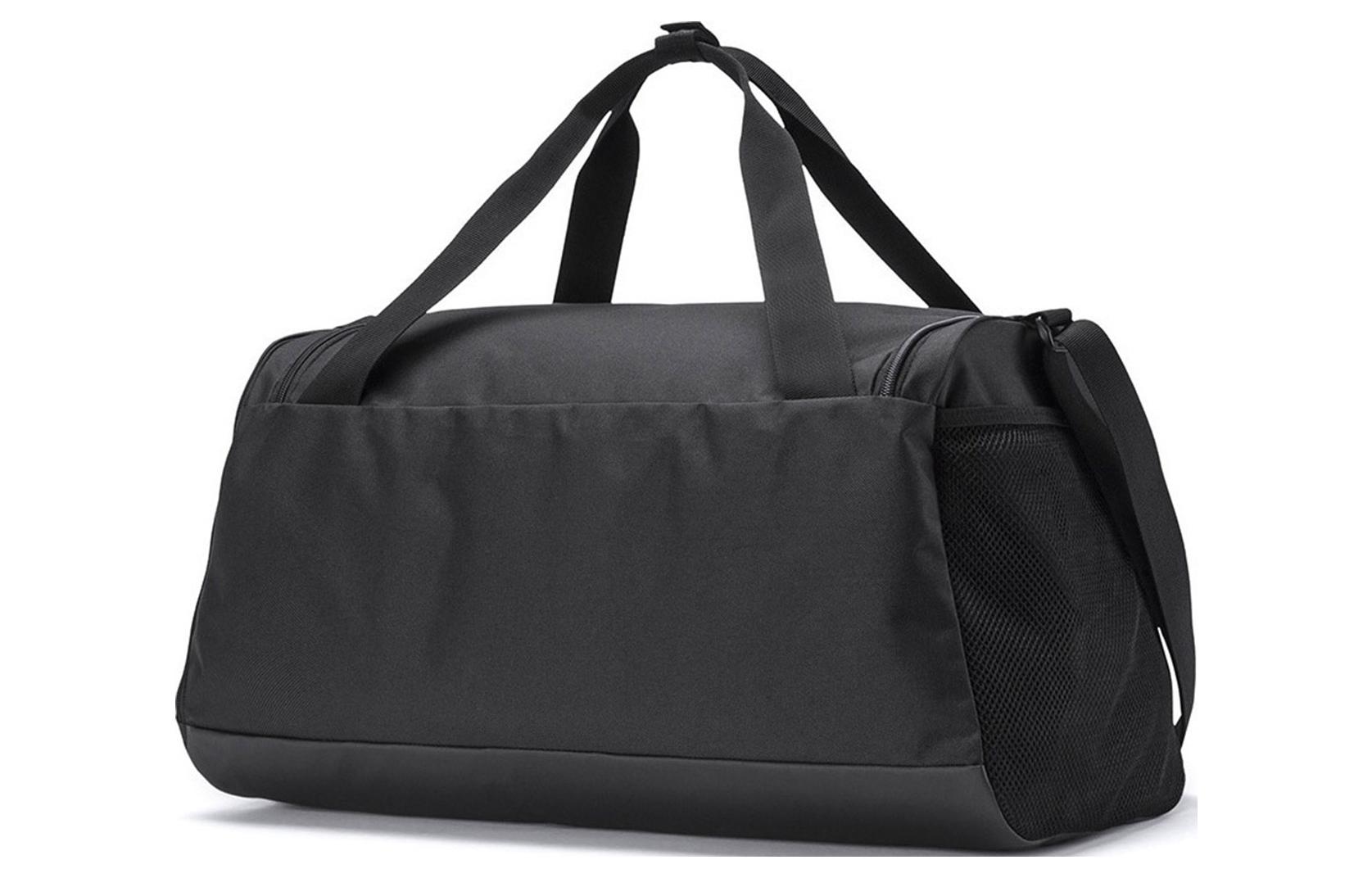 Спортивная сумка унисекс Under Armour 1308787-001 черная