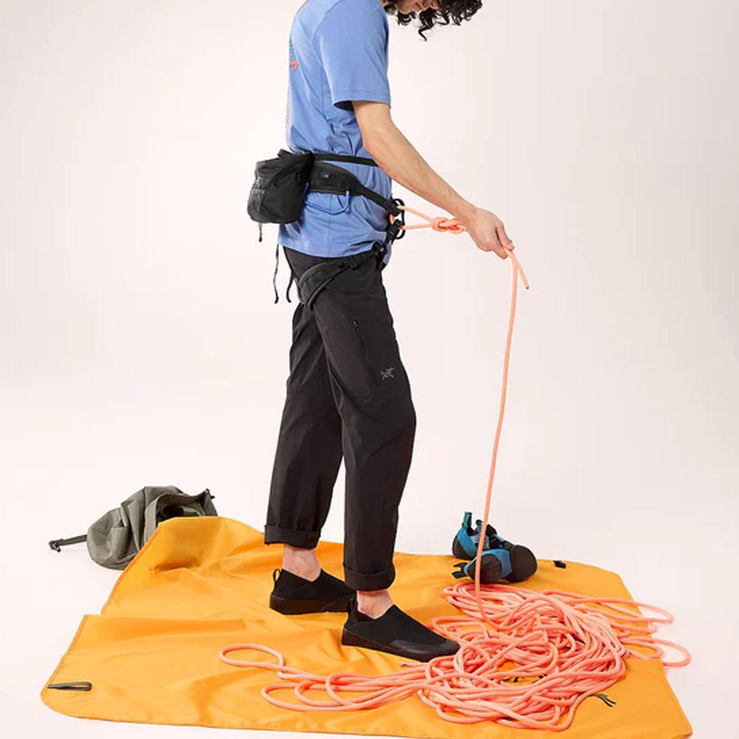 Сумка унисекс Arcteryx X000007827-black черная, L EU