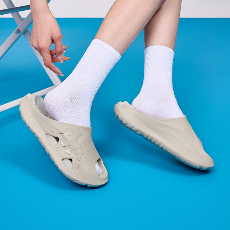 Шлепанцы унисекс Kappa Cool Chip коричневые, 37 EU