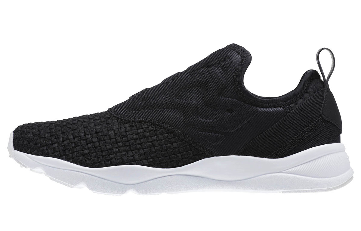 Кроссовки женские Reebok Furylite Slip On Woven черные, 36 EU