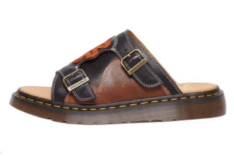 Шлепанцы унисекс Dr.Martens 31719140 коричневые, 39 EU