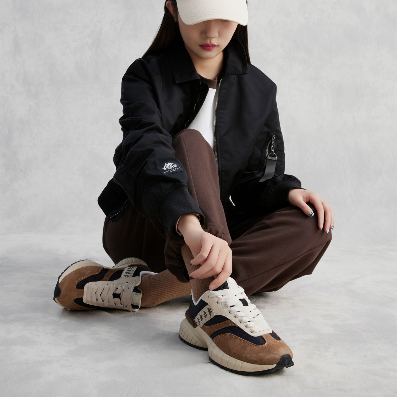 Кроссовки унисекс Kappa K0EW5MM33-6512 кофейно-черные, 37 EU