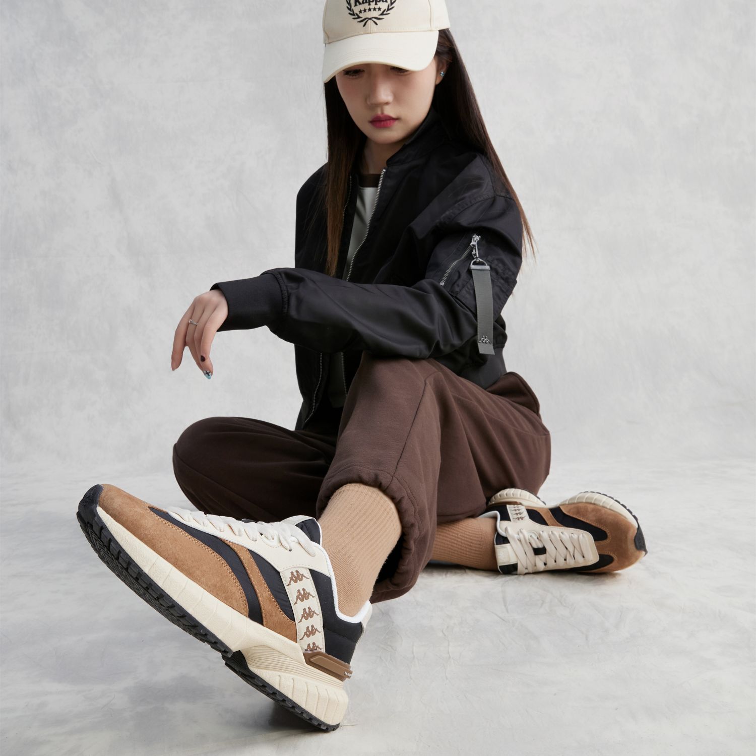 Кроссовки унисекс Kappa K0EW5MM33-6512 кофейно-черные, 37 EU