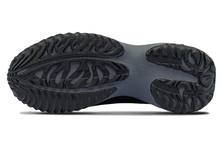 Кроссовки женские THE NORTH FACE Cushioning черные, 37 EU