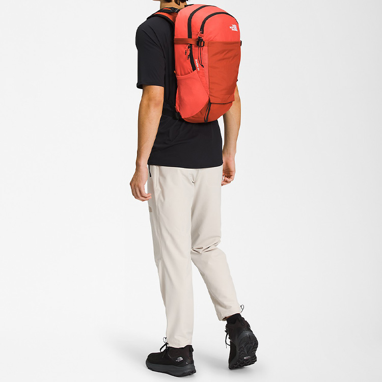 Сумка унисекс THE NORTH FACE Basin 24L винтажного сафранового цвета