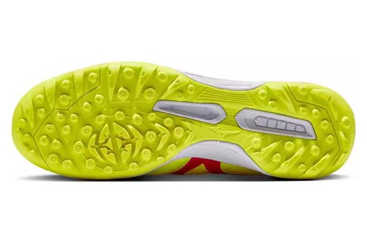 Футбольные бутсы мужские Mizuno Morelia2 II PRO AS серебристо-желтые, 46 EU