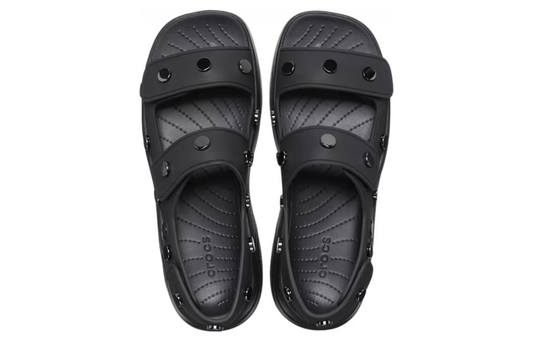 Сандалии женские Crocs Skyline Studded Sandals черные, 36-37 EU