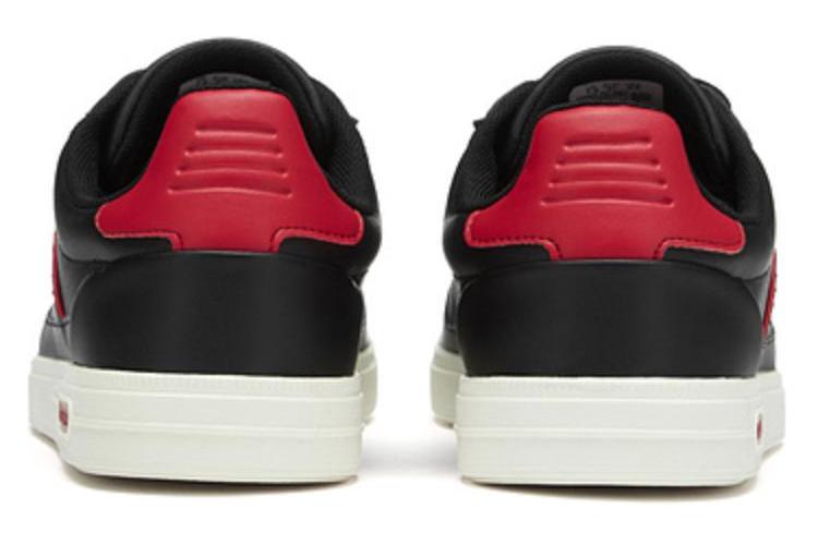 Кроссовки мужские LACOSTE 44SMA0012-1B5 черные, 40 EU