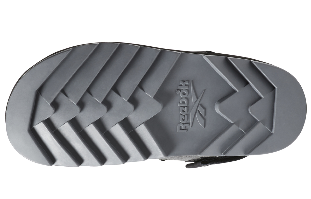 Шлепанцы унисекс Reebok Beatnik Sherpa серые черные, 44 EU