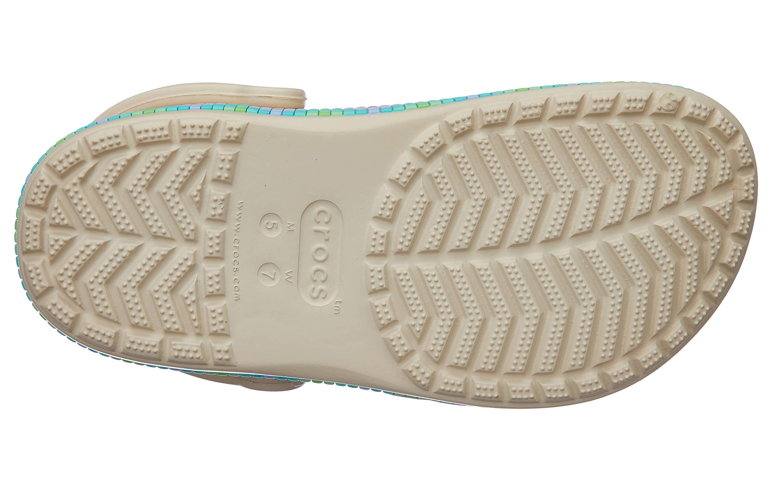 Шлепанцы унисекс Crocs Bayaband Chevron Band белые, 38-39 EU