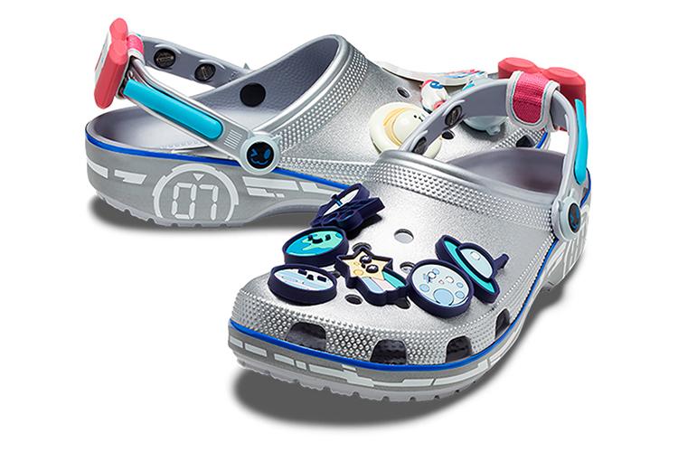 Шлепанцы унисекс HONOR OF KINGS x Crocs Classic Clog цифровой серый, 36-37 EU