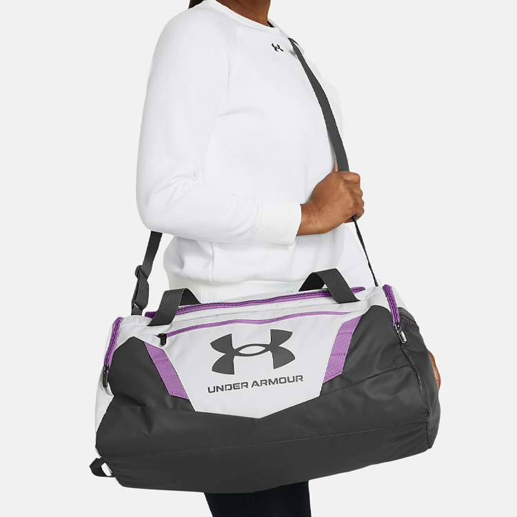 Дорожная сумка унисекс Under Armour 1369222-014, halo grey & provenal purple, Small EU