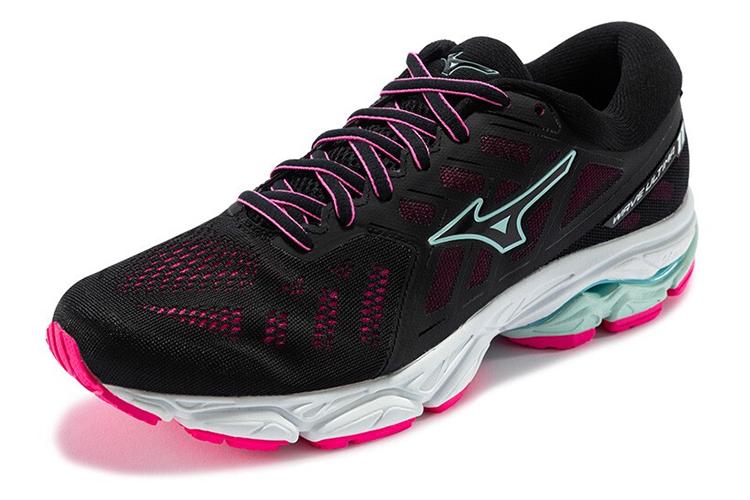 Кроссовки женские Mizuno Ultima 11 черные/розовые, 36.5 EU