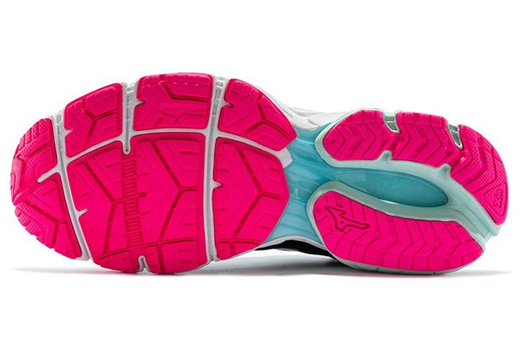 Кроссовки женские Mizuno Ultima 11 черные/розовые, 36.5 EU