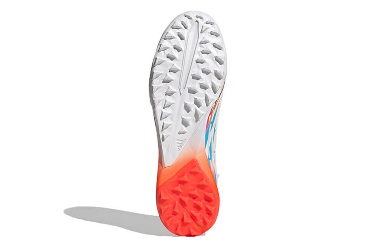 Футбольные бутсы мужские adidas Predator Edge.1 TF белые, 40 2/3 EU